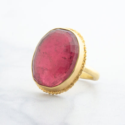 14K Gold Ruffled Edge Rubellite Tourmaline Ring